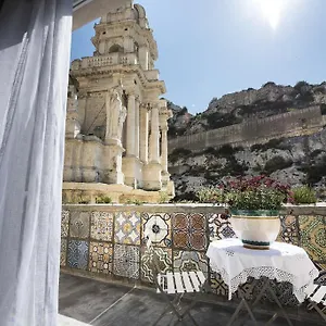 Bed & Breakfast Sanbartolomeo Casa & Putia, Scicli